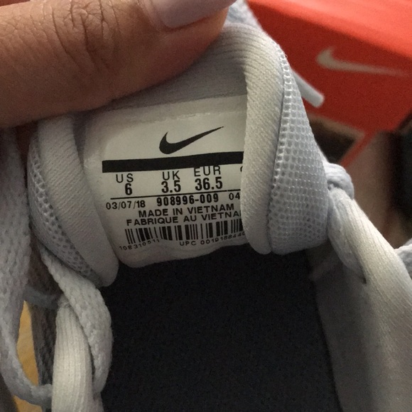 Nike flex gym shoes - Picture 7 of 8